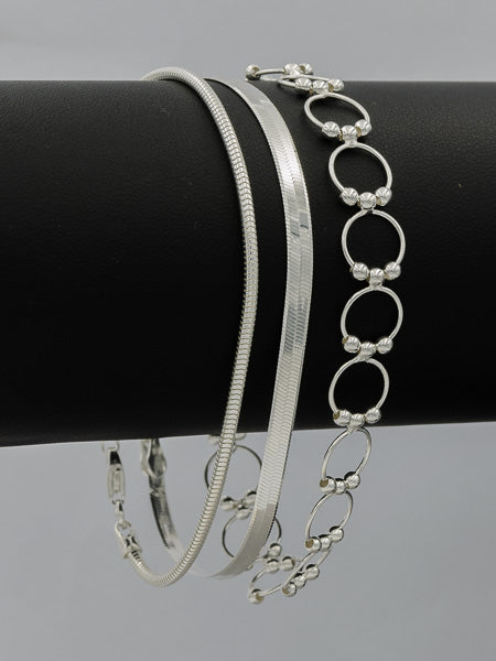 Sterling Silver Circle Bracelet with Ball Details 19.5cm - Silvertree Jewelry #
