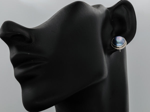 Blue Mabe' set in sterling silver