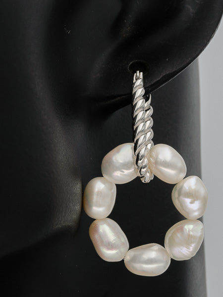 Sterling silver hook with a pearl wreath