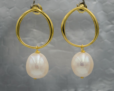 Sterling silver gold plated loop pearl earring