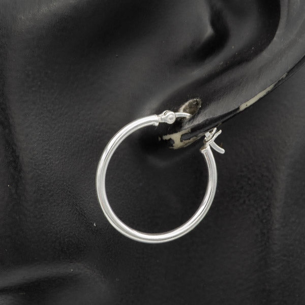 Sterling Silver 22mm Classic Hoop Earrings – 2mm - Silvertree Jewelry #