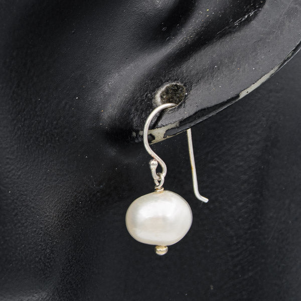 Sterling silver hook with a 10mm pearl