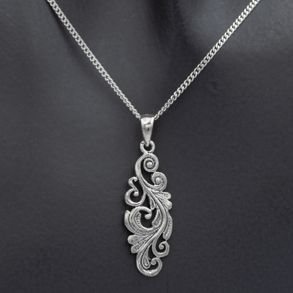 Sterling silver oval patterned pendant, modern minimalistic - Silvertree Jewelry #