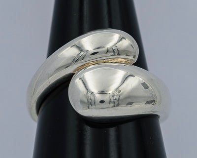 Sterling silver ring overlapping