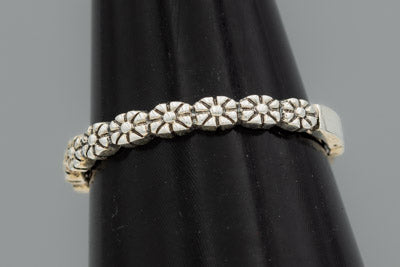 Sterling Silver Petite Daisy Ring 2mm Floral Band
