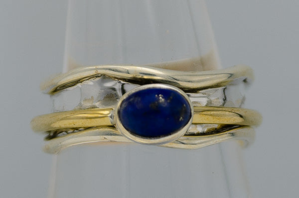 Spinning ring in two tones with lapis lazuli