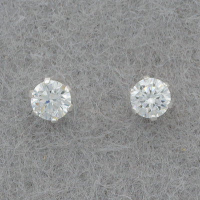 6mm Cubic Zirconia Stud Earrings – Claw Set