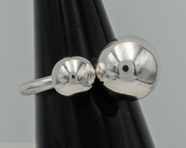 Sterling silver double ball ring