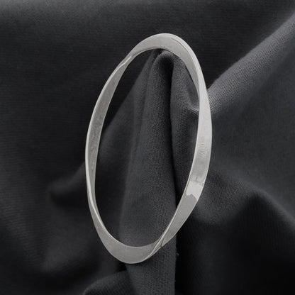 Sterling silver bangle with flat sides