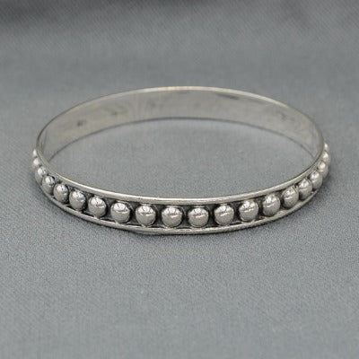Sterling silver bangle 8mm with bobbles