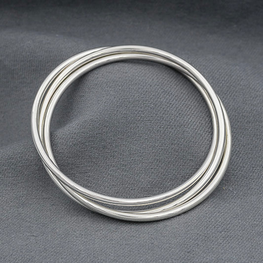 Sterling silver interlinked 4 mm bangles round