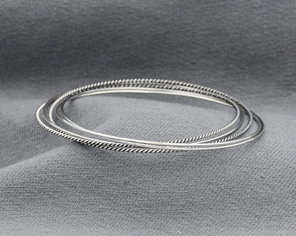 Sterling silver interlinked bangles