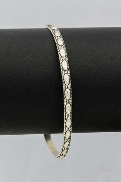 Sterling silver bubble pattern bangle