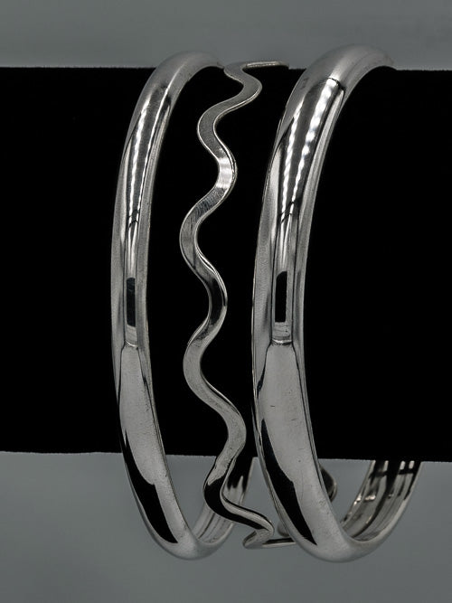 Sterling silver zig zag bangle - Silvertree Jewelry #