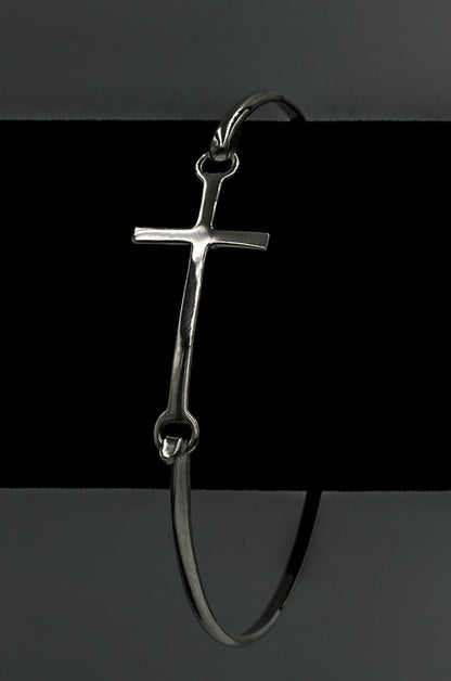 Sterling silver cross clip in bangle