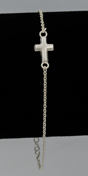 Sterling silver cross bracelet