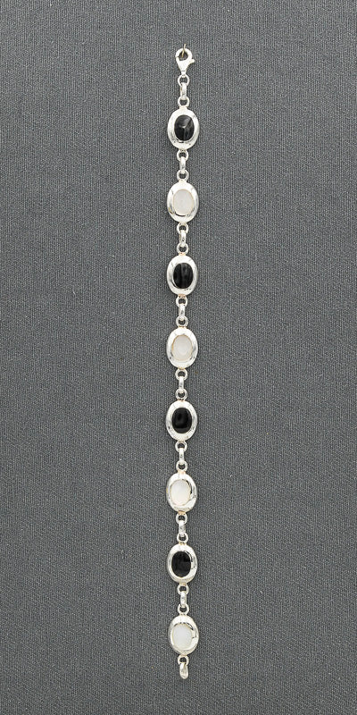 Sterling silver bracelet with MOP and Onyx