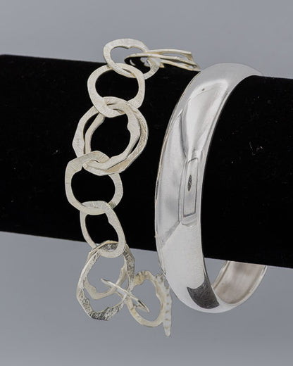 Sterling silver irregular circle bracelet