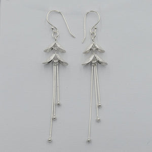 Brushed silver dangling flowers