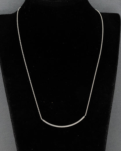 Sterling silver chain with a curved bar