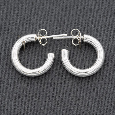 Sterling silver hoop with butterfly clasp 1.5 cm x 3 mm