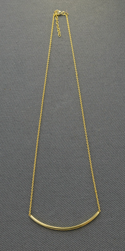Gold plated chain with a curved bar