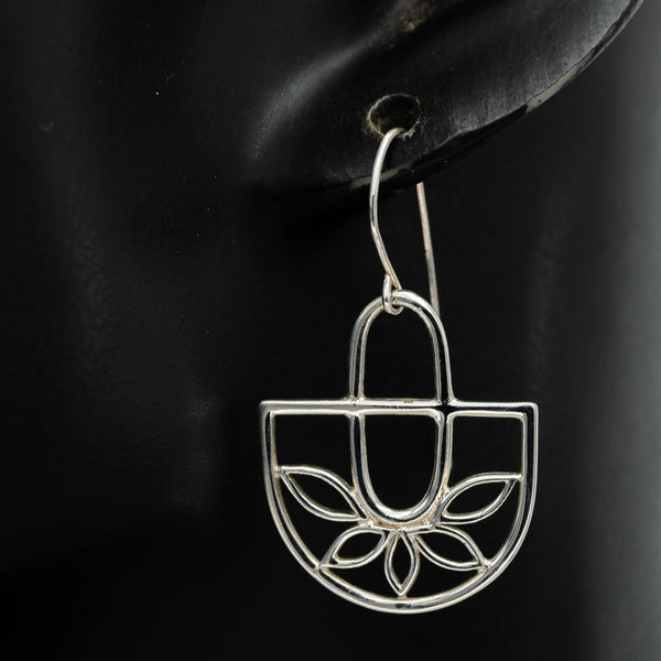 Silver modern dangling earring