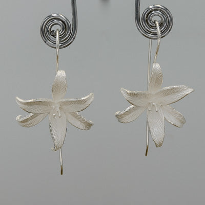 Sterling silver flower earring