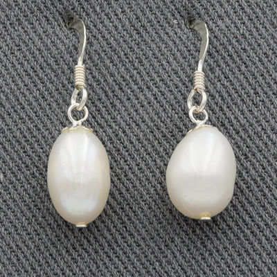 Sterling silver pearl drop earring 10mm