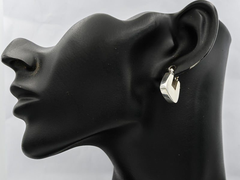 Sterling silver box hoops.