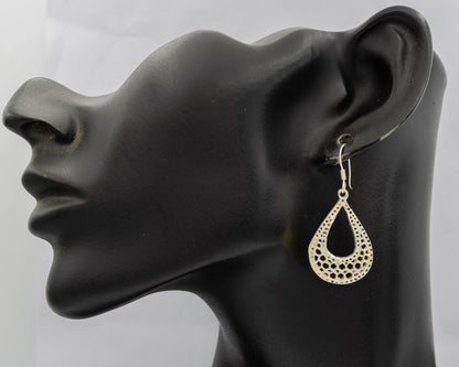 Sterling silver pear shaped earring - Silvertree Jewelry #