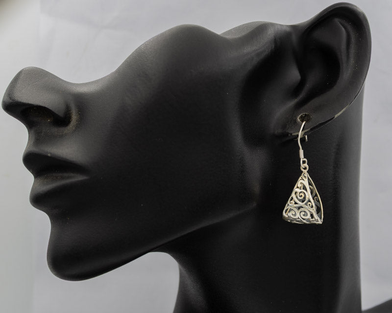 Sterling silver filagree hoop earring - Silvertree Jewelry #
