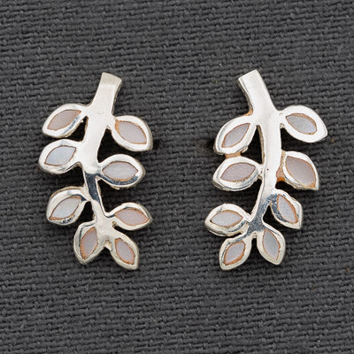 Sterling silver leaf earring with MOP
