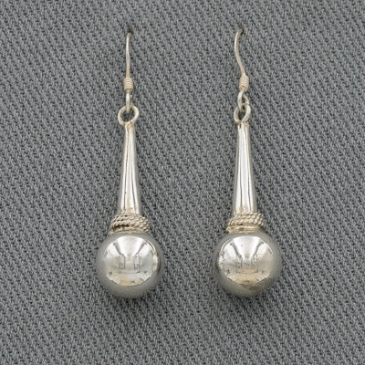 Sterling silver tapered bar with a ball