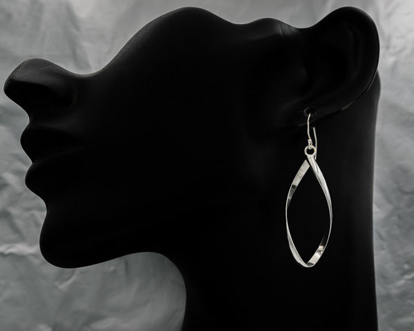 Sterling silver twisted loop earring