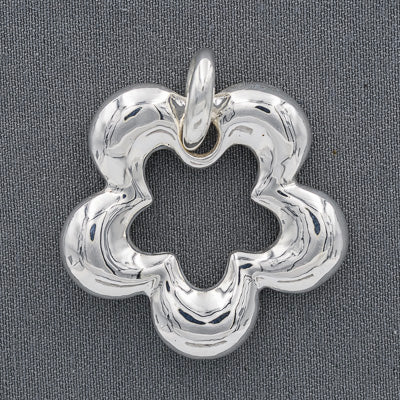 Sterling silver scalloped pendant