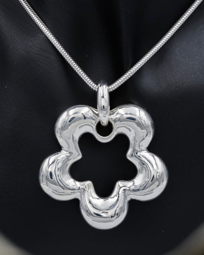 Sterling silver scalloped pendant