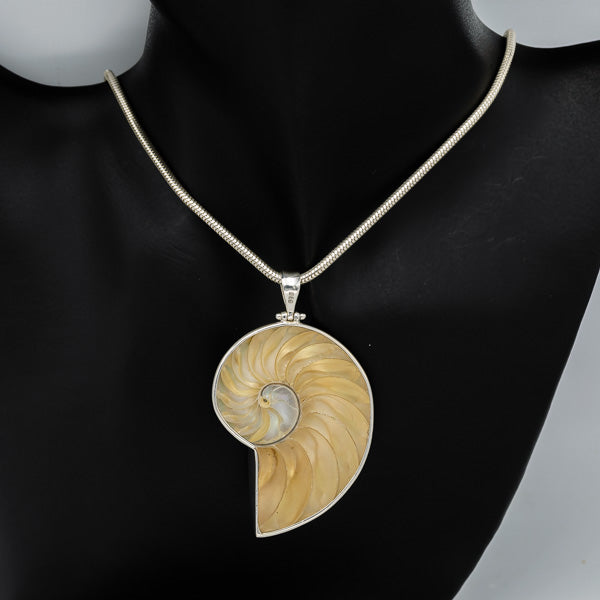 Sterling silver shell pendant