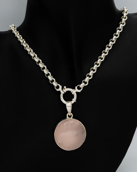 Rose Quartz Round Pendant in Sterling Silver – 2.8cm  Description