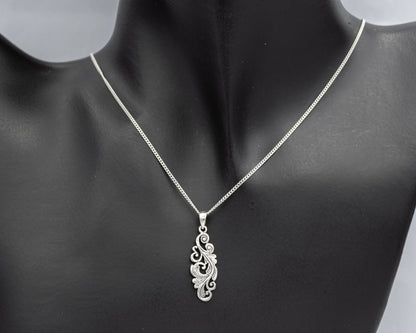 Sterling silver oval patterned pendant, modern minimalistic - Silvertree Jewelry #