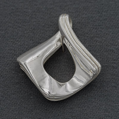 Sterling silver geometric design pendant