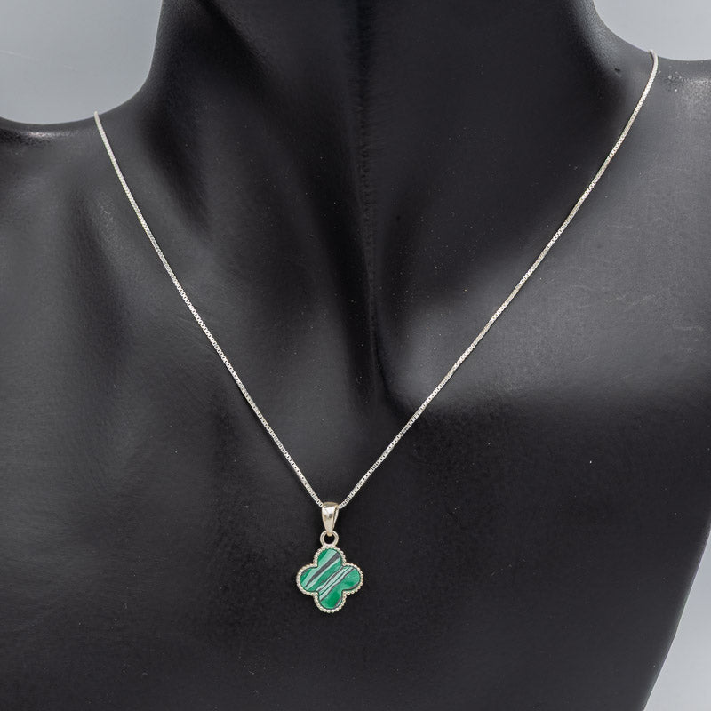 Sterling silver Clover leaf pendant in Malachite or Paua shell