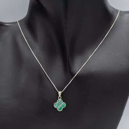 Sterling silver Clover leaf pendant in Malachite or Paua shell