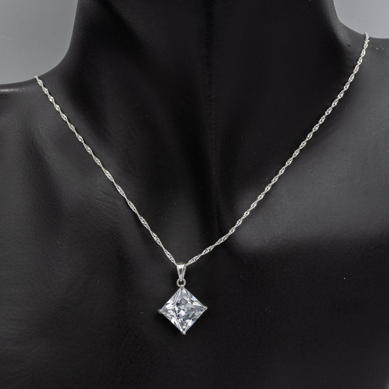 Cubic zirconia set in Sterling silver pendant