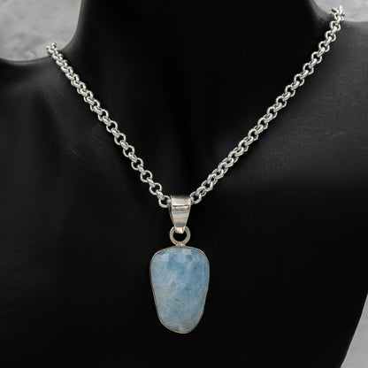 Sterling silver rough aquamarine pendant