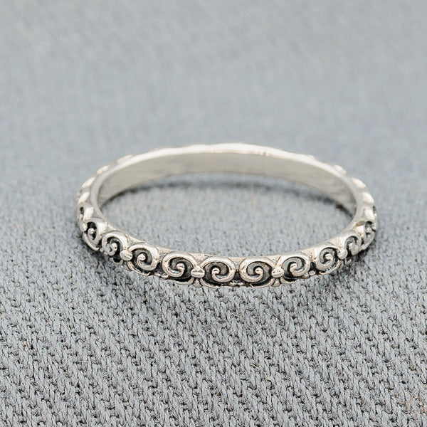 Sterling silver ring with scroll patterns