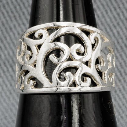 Sterling silver filigree ring