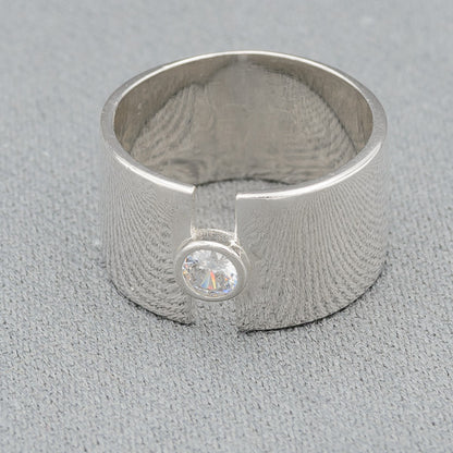 Sterling silver  ring with a cubic