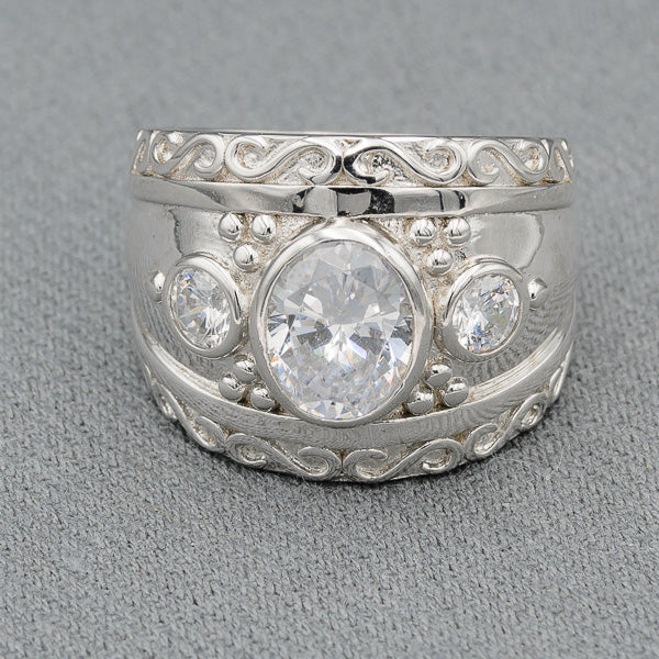 Sterling silver oval cubic ring
