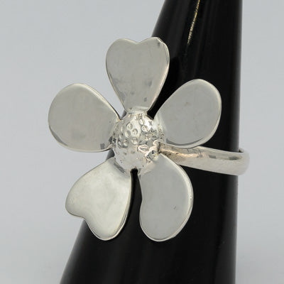 Sterling silver daisy ring - Silvertree Jewelry #